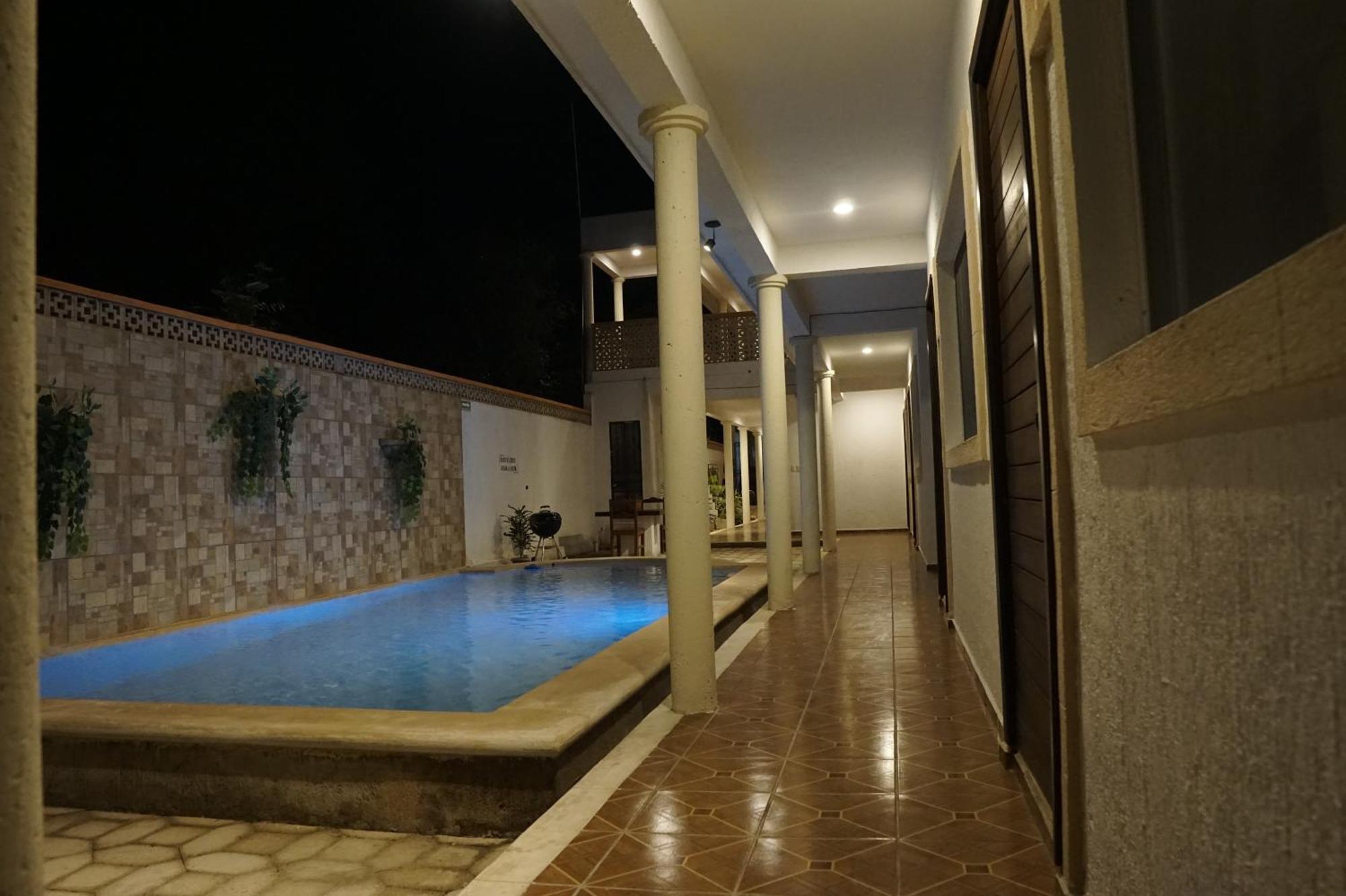 Hotel Del Parque Valladolid  Kültér fotó