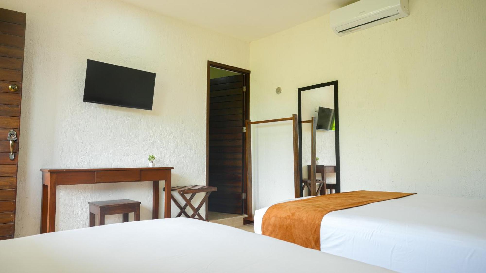 Hotel Del Parque Valladolid  Kültér fotó